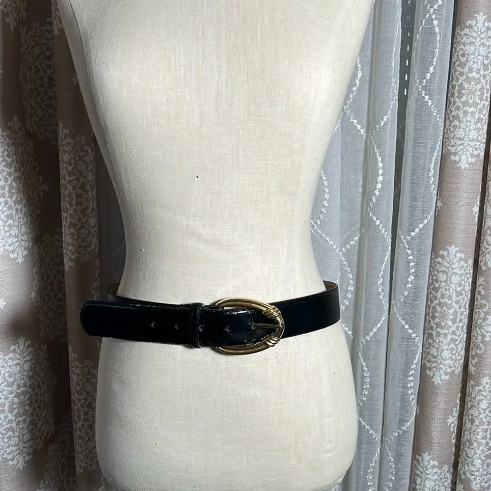 Liz Claiborne black Belt vintage  Size L gold Buckle. See pictures for some wear
